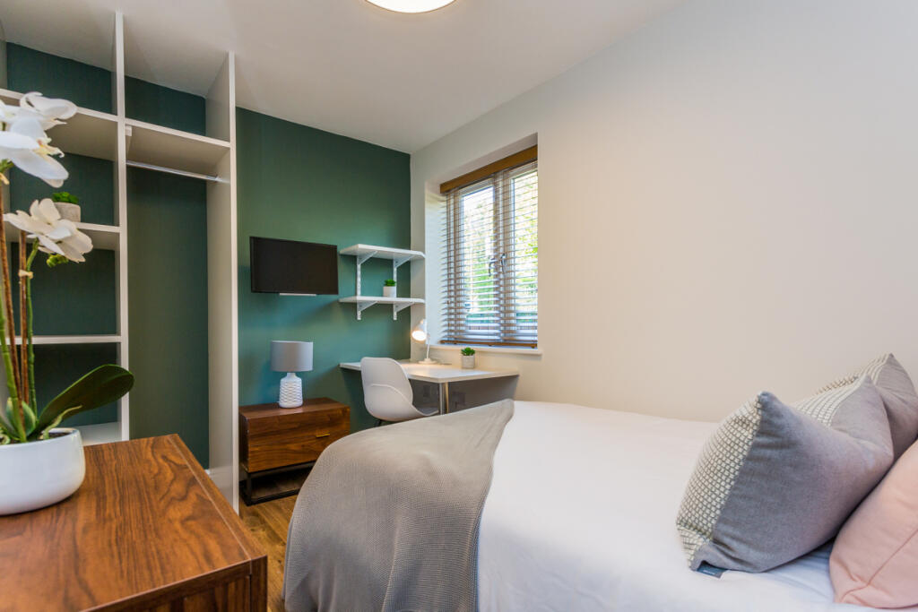 St Hilds Flat 2 bedroom 9