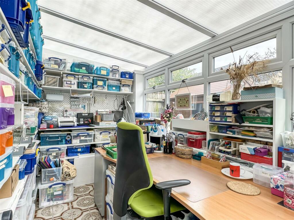 garden room.jpg