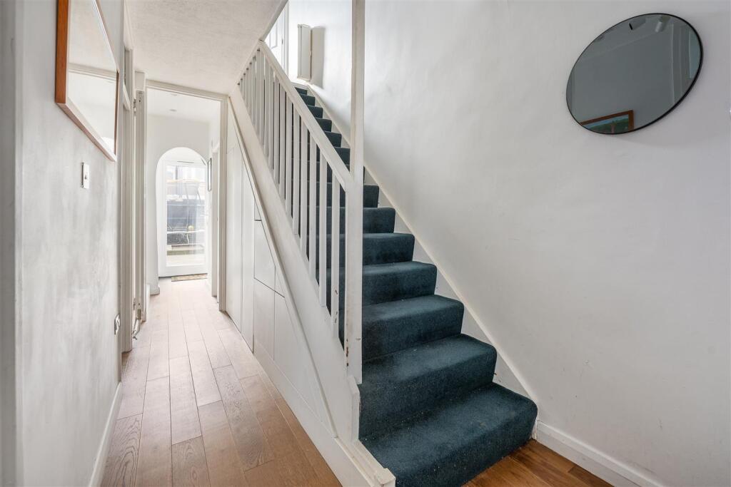 Broadhurst House, Joseph Street, E3