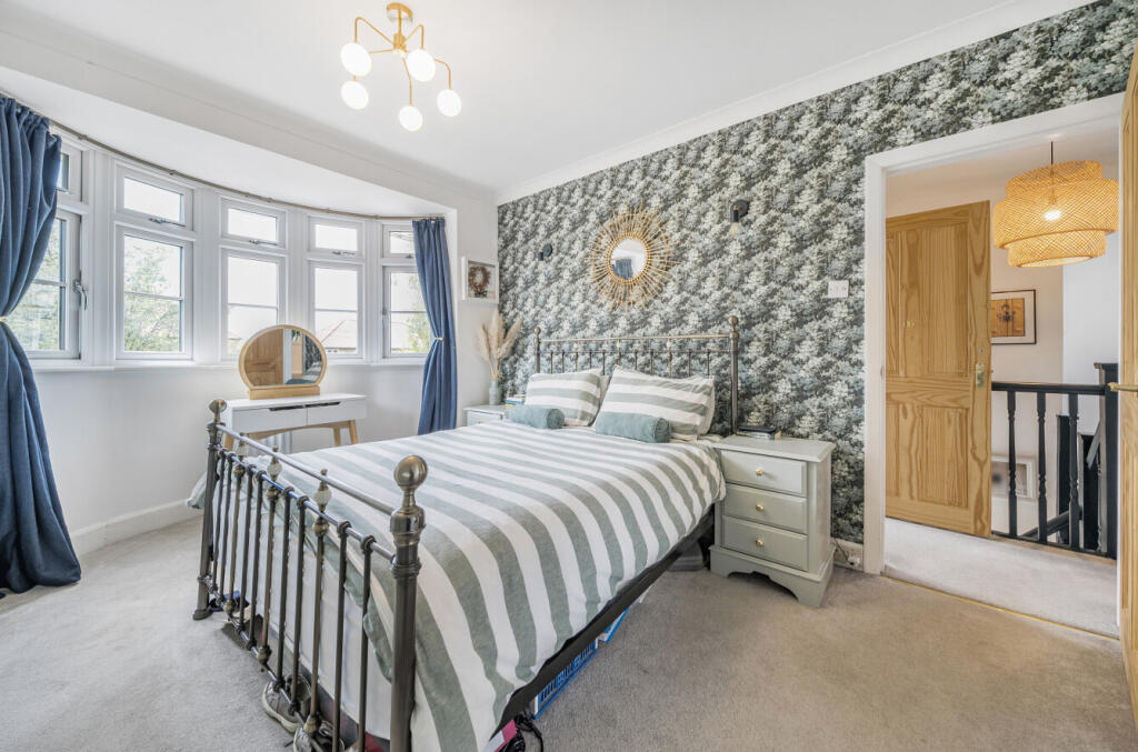 1312979-6-685b0af...