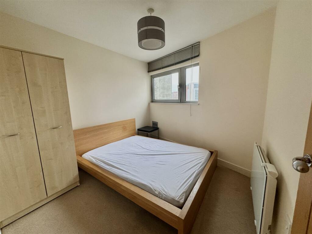Bedroom1 .jpeg