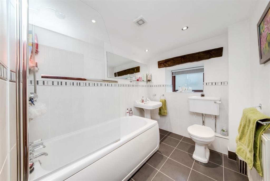 HOUSE BATHROOM