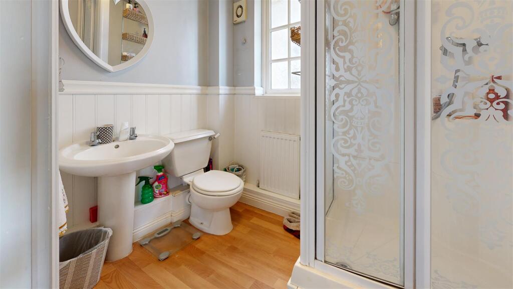 Bathroom (19).jpg