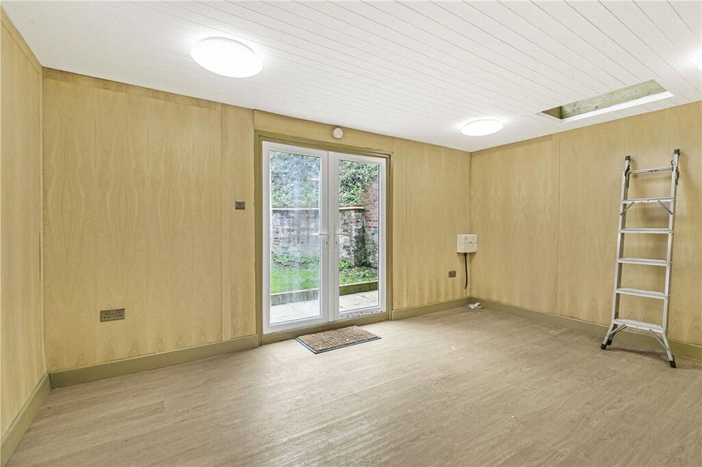 Garden Room
