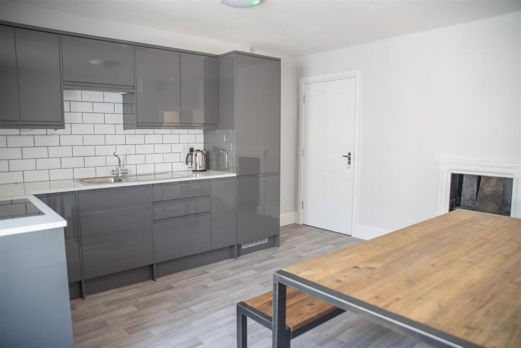 Communal Kitchen Dining Area