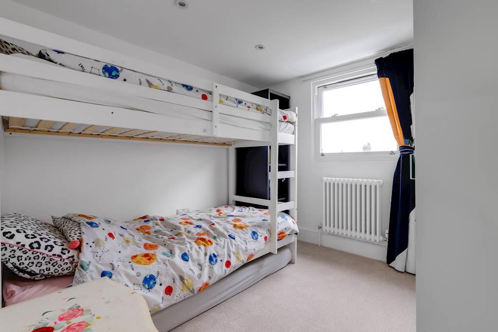 01-f46cJHHGLL - 6...