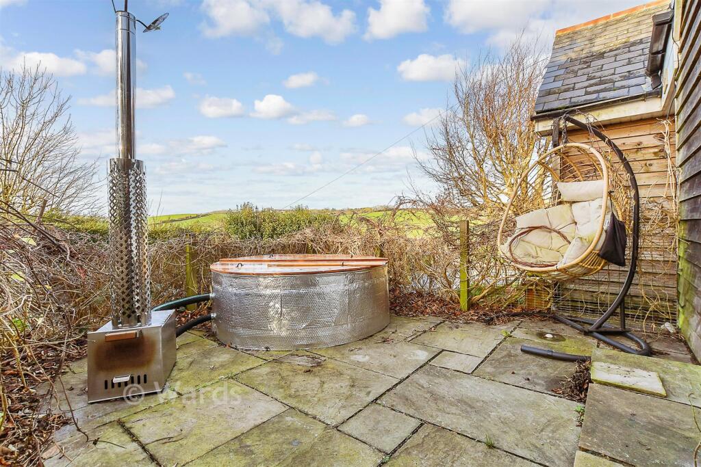Patio / Decking