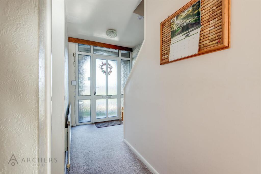 14DenBankClose(Interior)-1.jpg