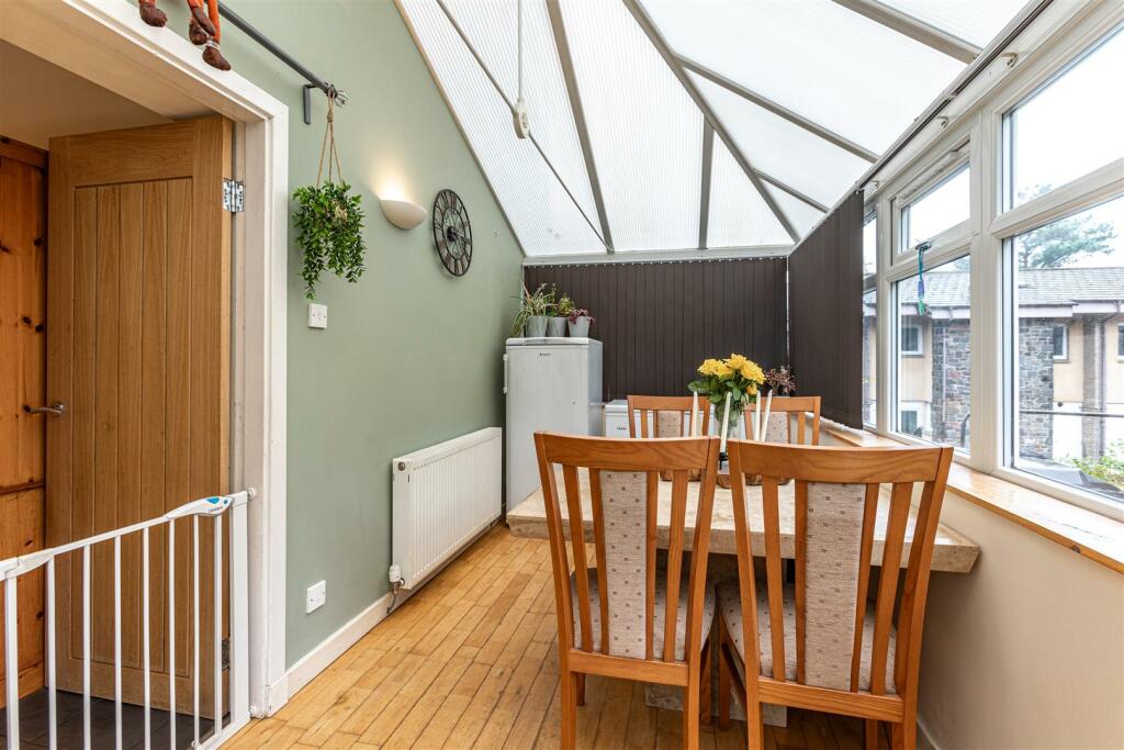 88 Glendinning Terrace Galashiels 14.JPG