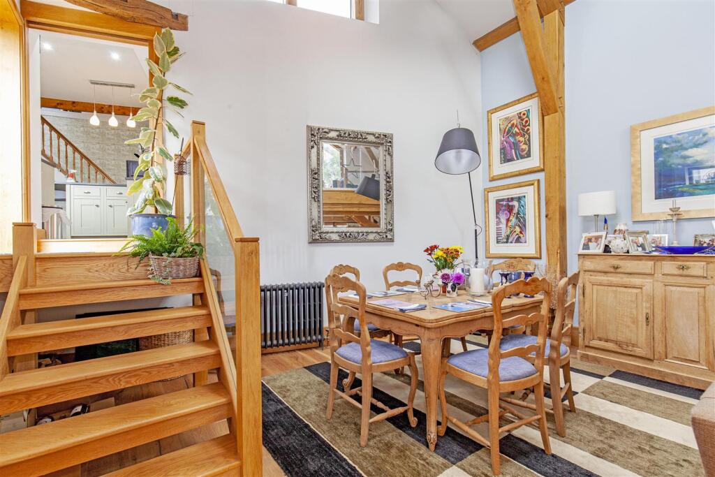 Impressive Vaulted Reception Room