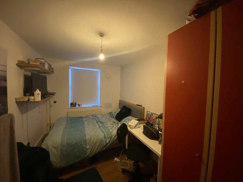 Photo 5