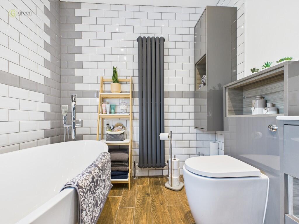 CAM03830G0-PR0128...