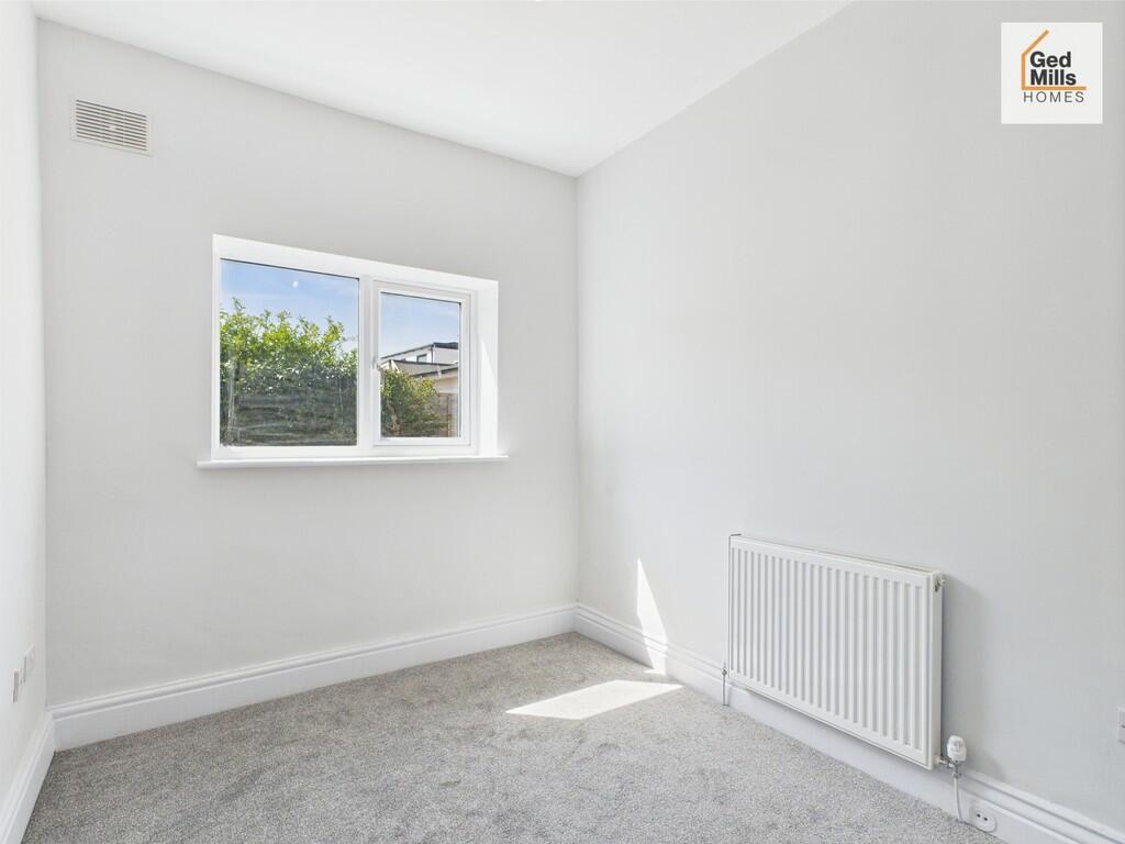 CAM04261G0-PR0046...