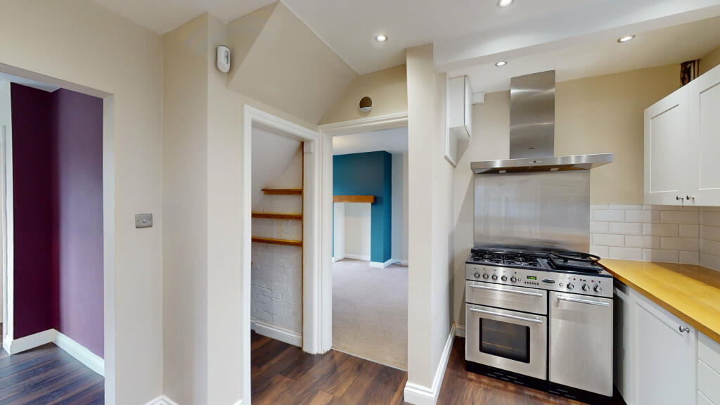 16-Hawkswood-Place-01092024_161231