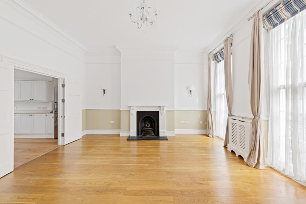 33 Conway Street ...