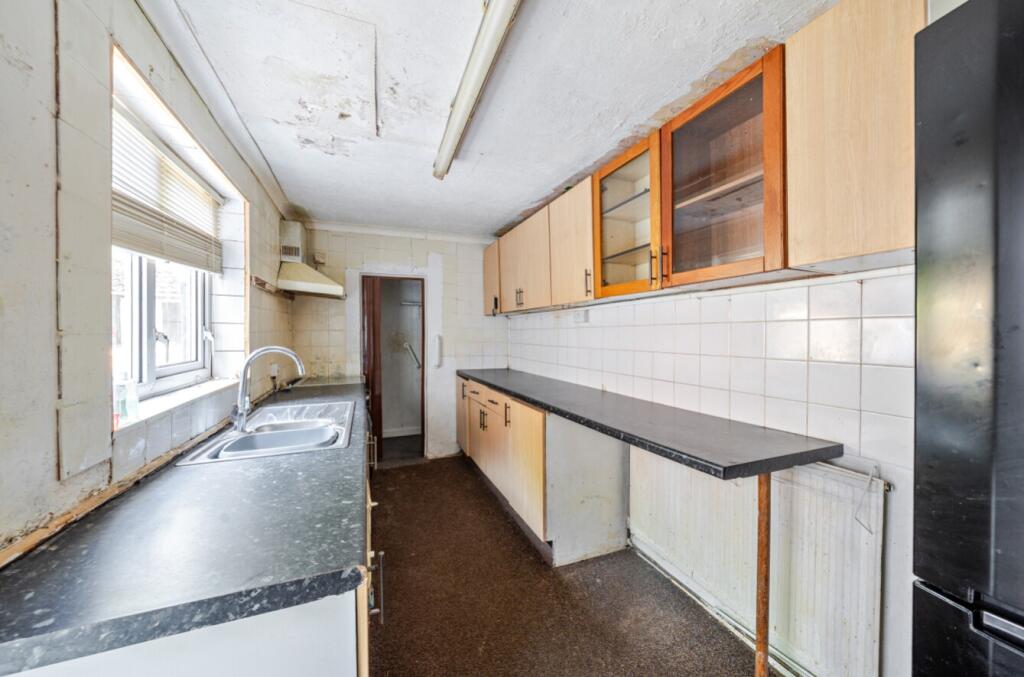 8-68225a14dbb3d-1291174-ARW-8