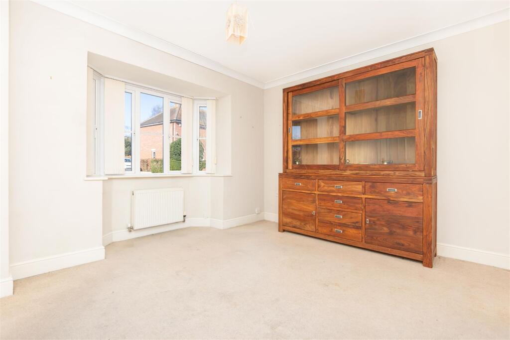 3 Dollimere Close-8.jpg