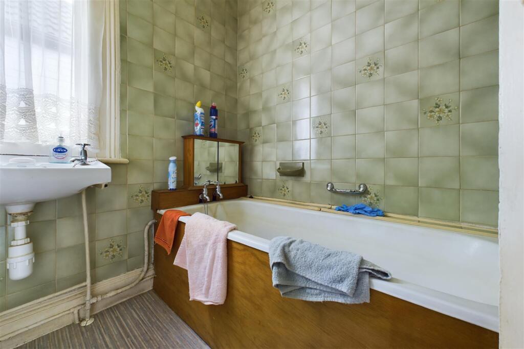 108 Kennington Avenue, Bishopston, Bristol BS7 9ES