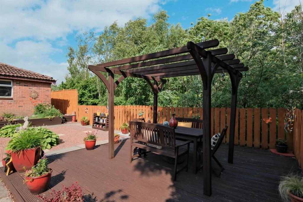 006-66 Morningside Road Newmains ML2 9QN.jpg