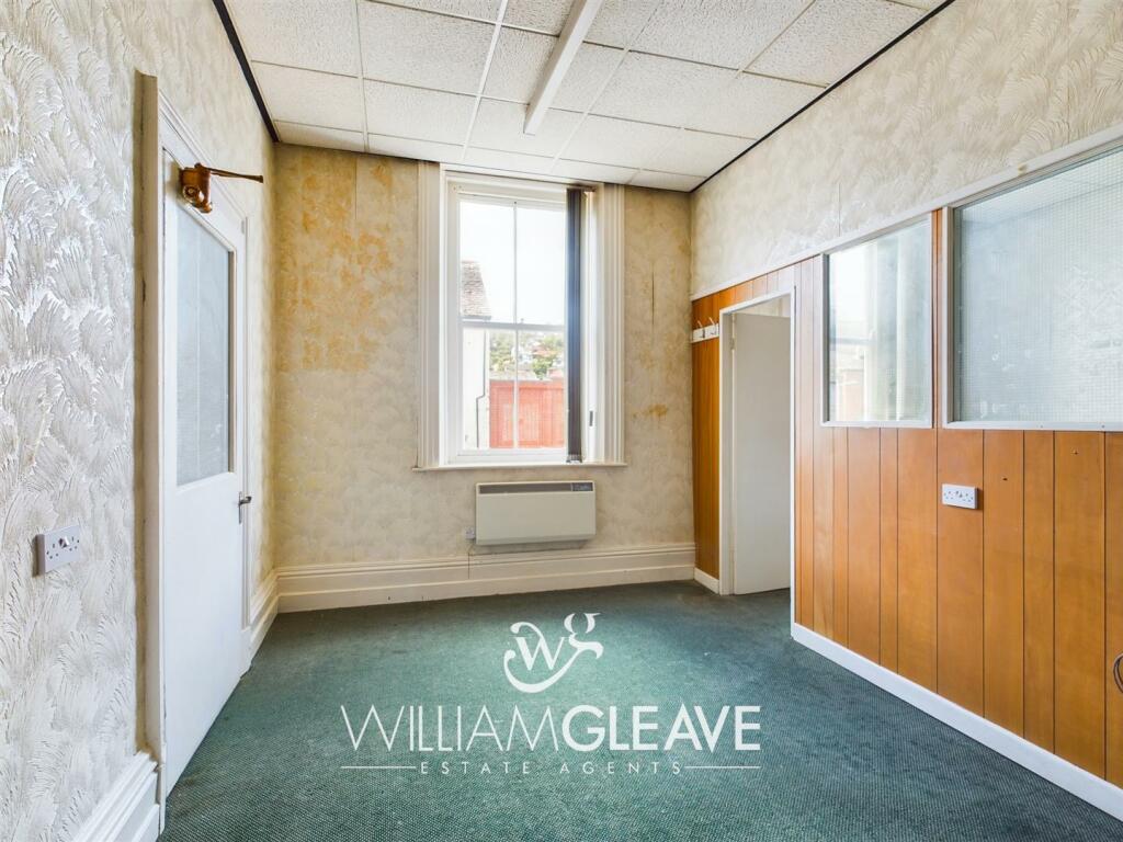 CAM01391G0-PR0125-ST