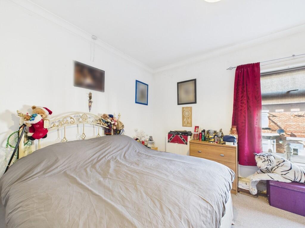 CAM01835G0-PR0173...