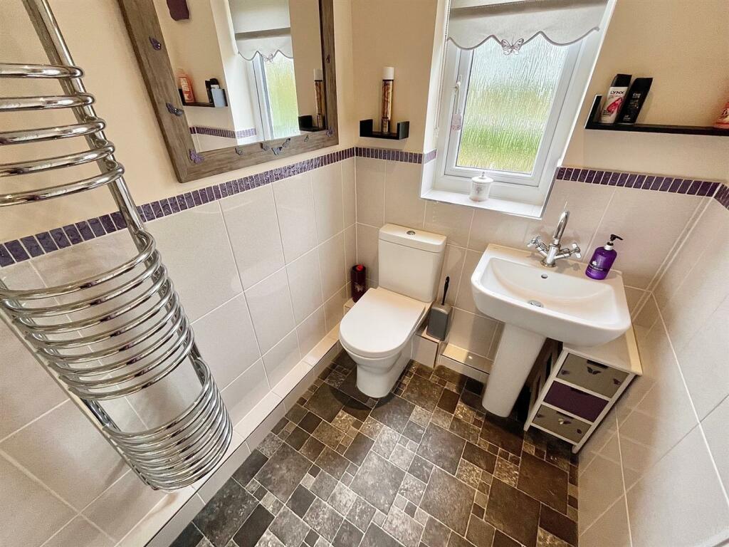 En-Suite Shower Room
