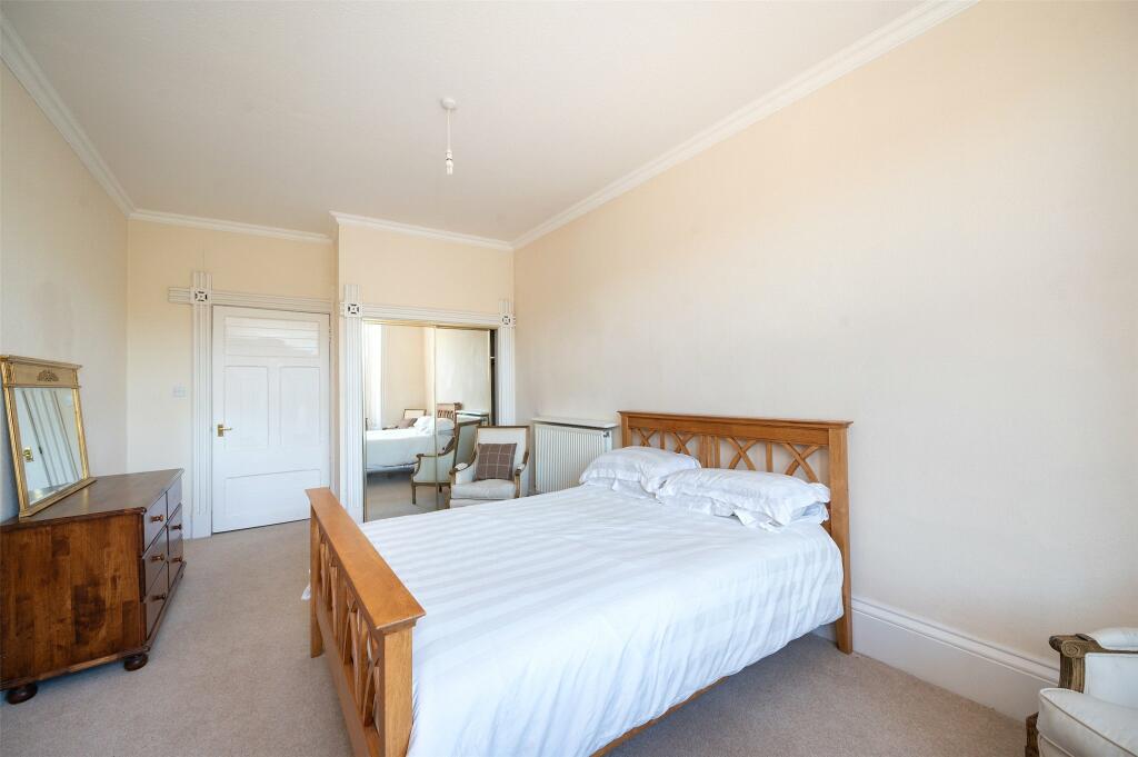 Flat 1