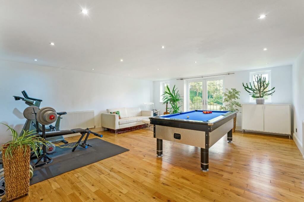 2 HILLWAY 324343  (11).jpg