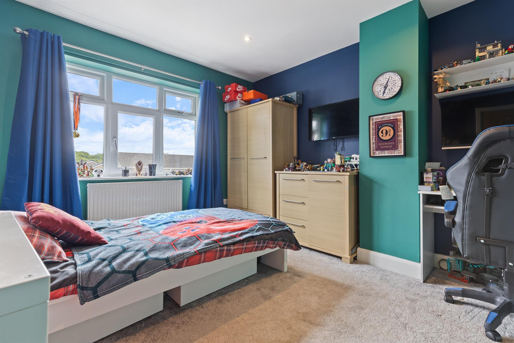 148 Quarmby Rd, Huddersfield 16_297.png