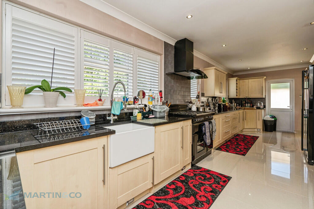 gu228hp-fa-dsc003...