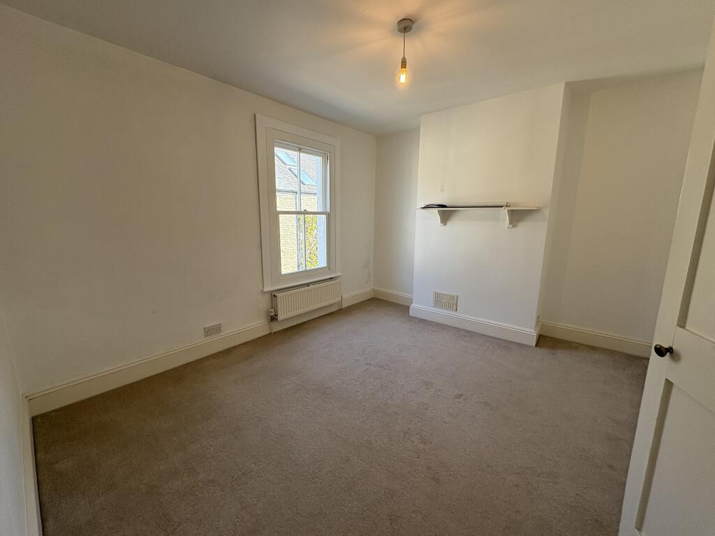 Bedroom 1 .jpeg