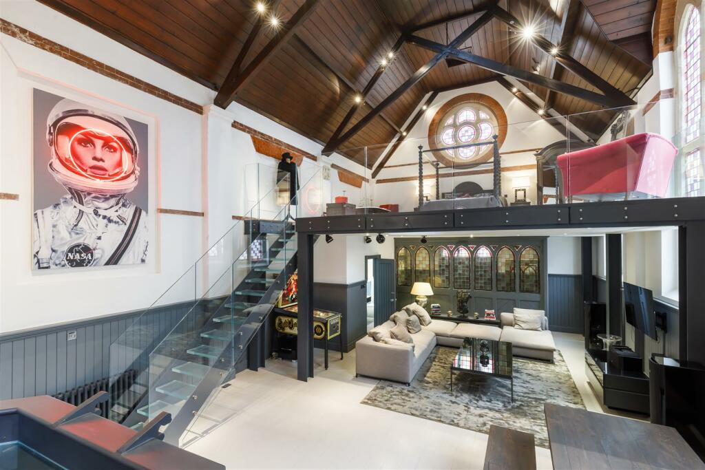 Living/Dining Room