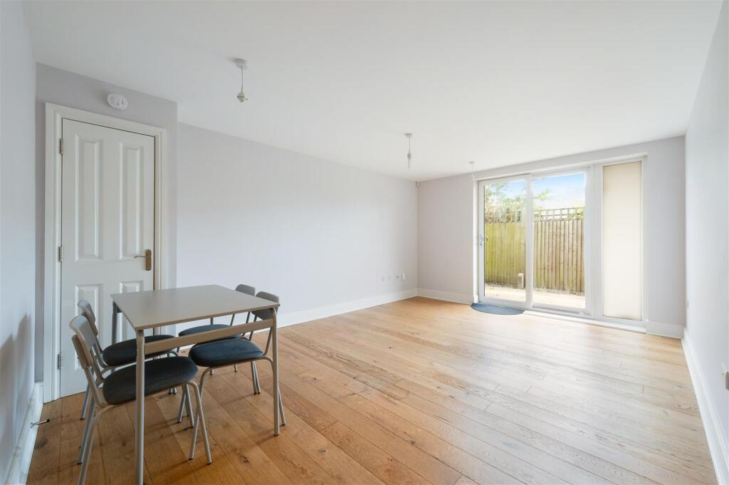 ACER HOUSE, FLAT  (9).jpg