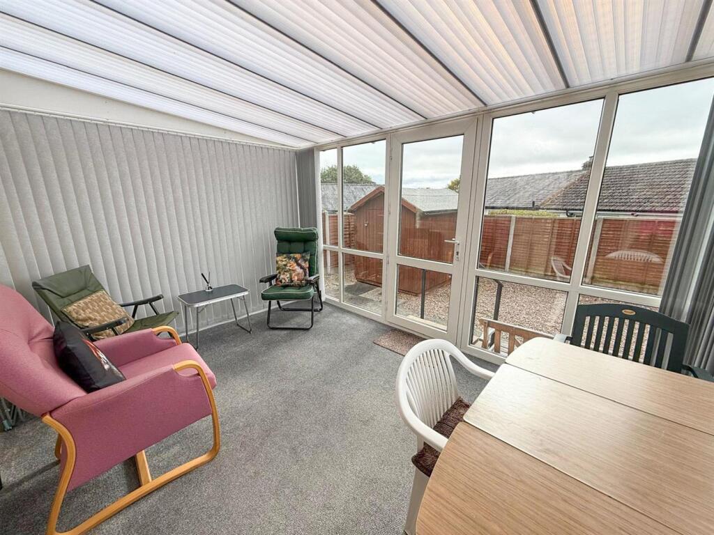 2 bed semi-detached bungalow, Silsden 10