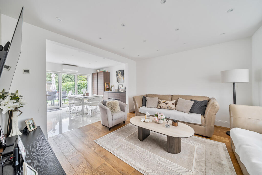 1299764-1-68308c2...