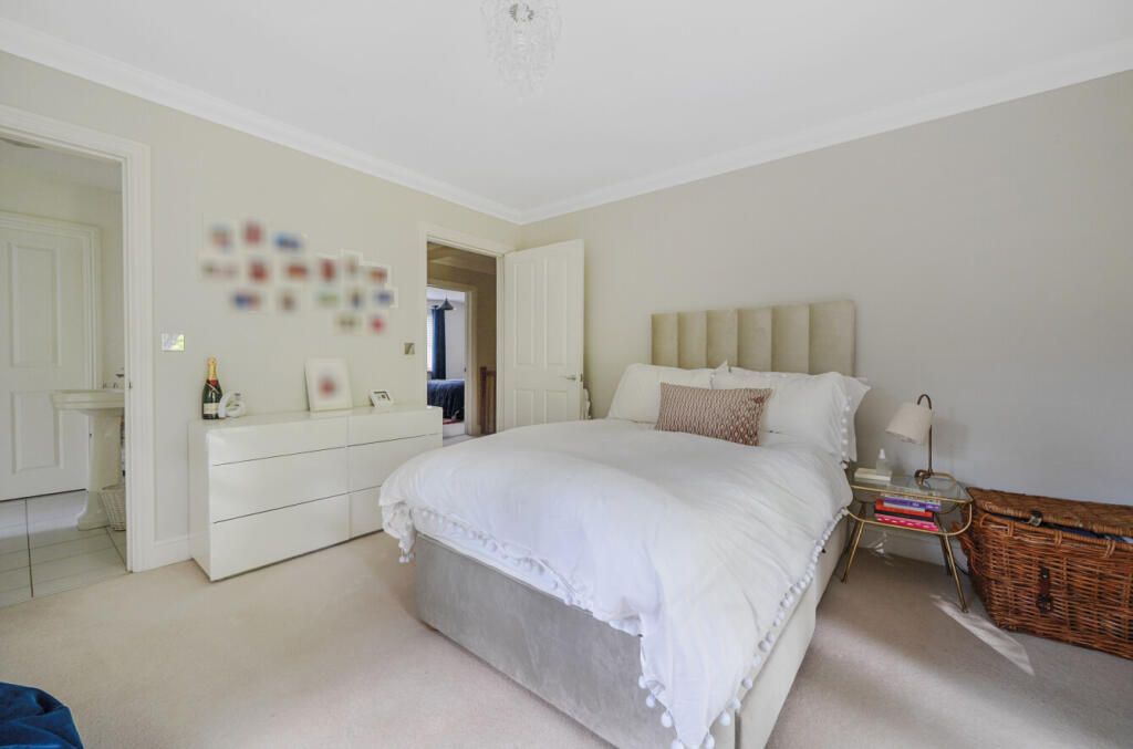 1353926-38-68cc38...