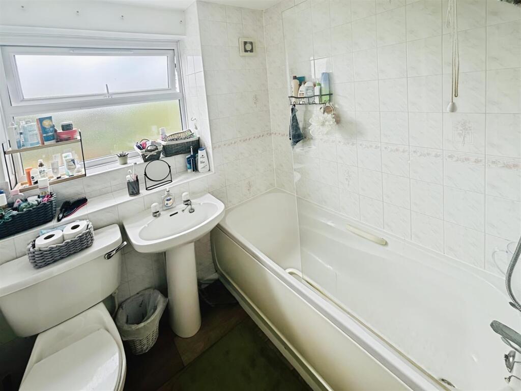 fb6a33ac-RC3 (1).jpg