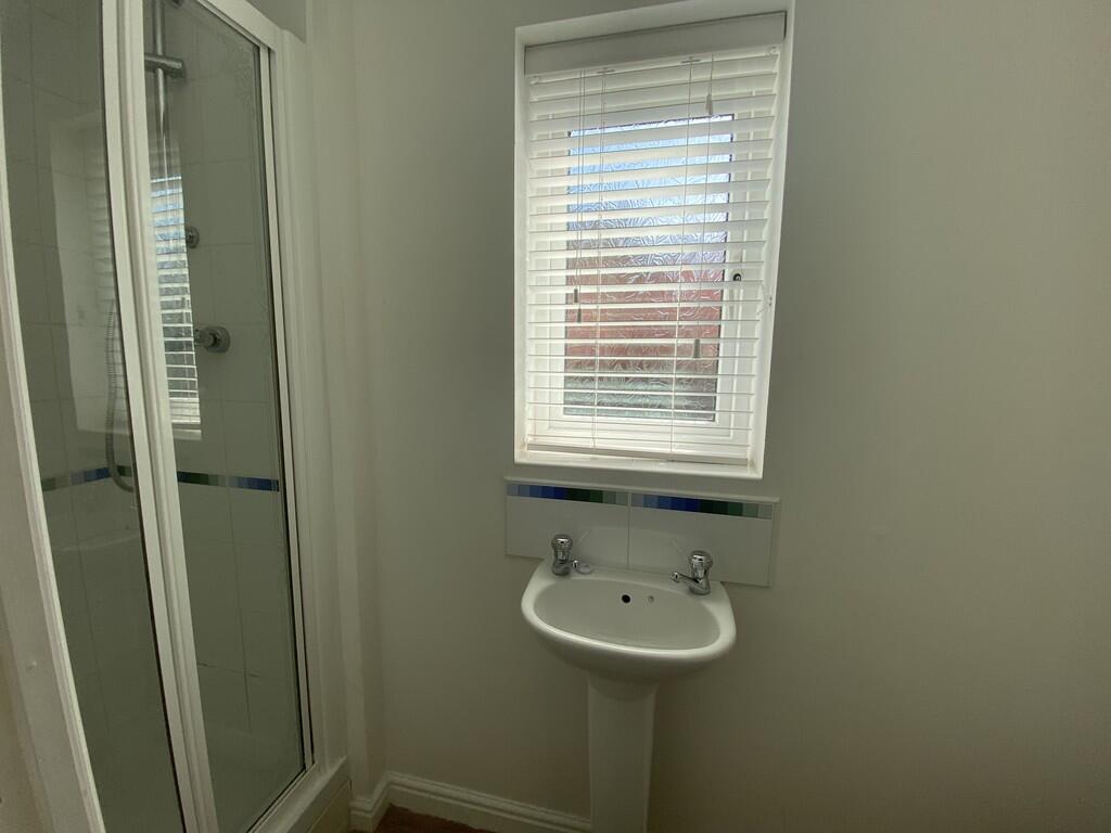 Downstairs shower...