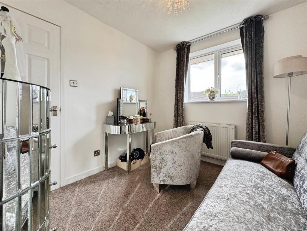 d3713ac3--4244-8364-03FAA50DA2AC-26642-0000110E757