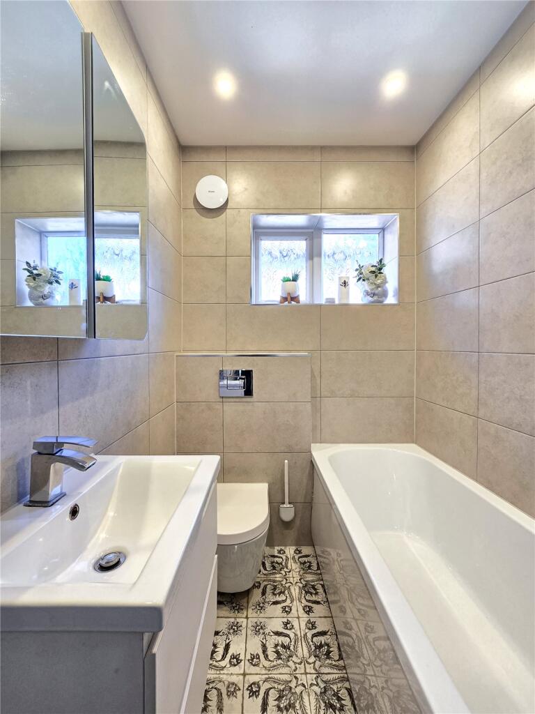 Modern Bathroom