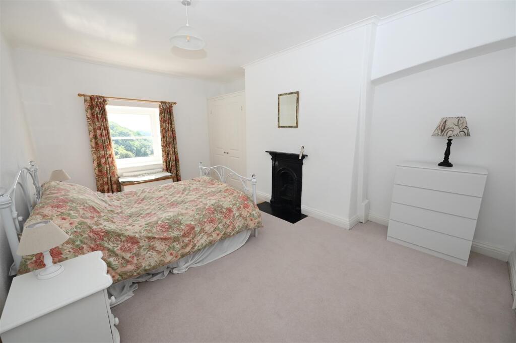 BEDROOM 3 (BIG VIEWS)