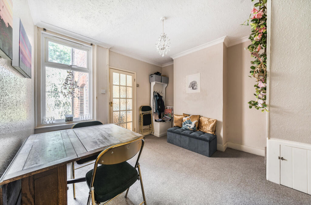 1288568-21-682728...