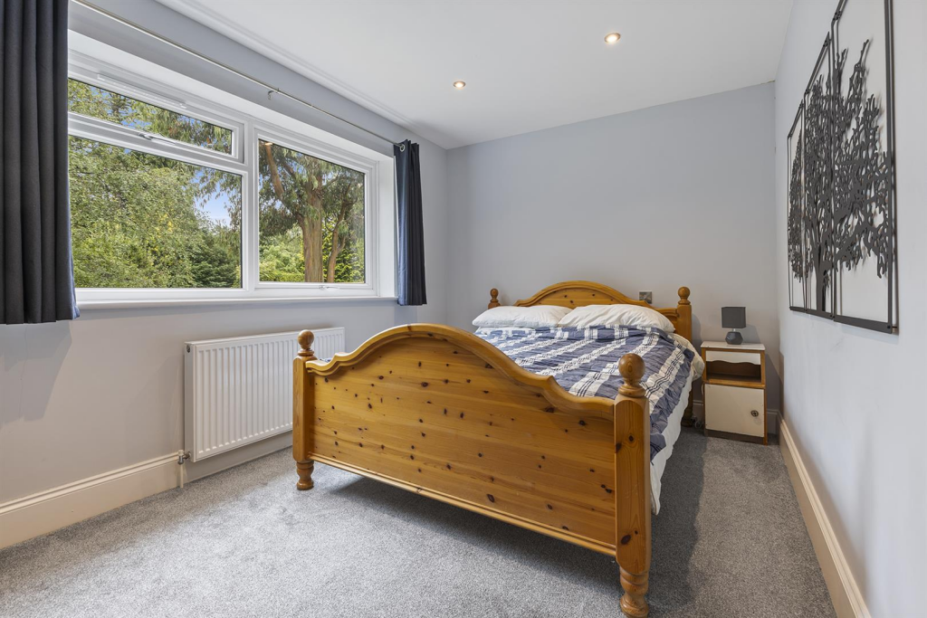 Apt 24, Claredon Court, Sheffield 13_297.png