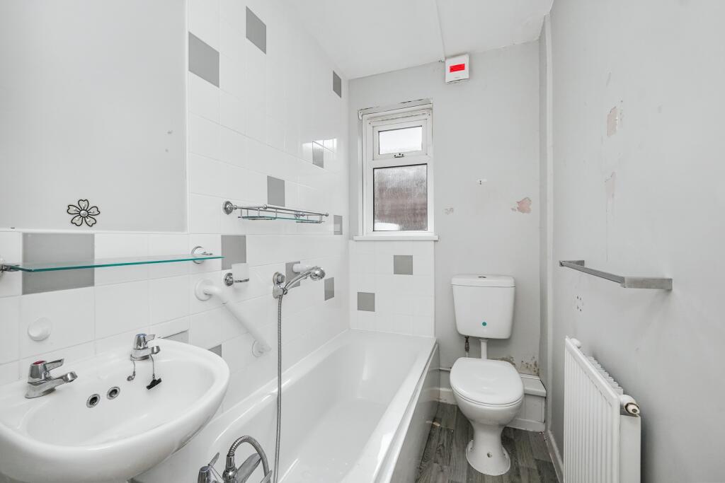 Flat 83 Rectory Road, 79-85 Rectory, Sittingbourne, Kent, ME10 4LB