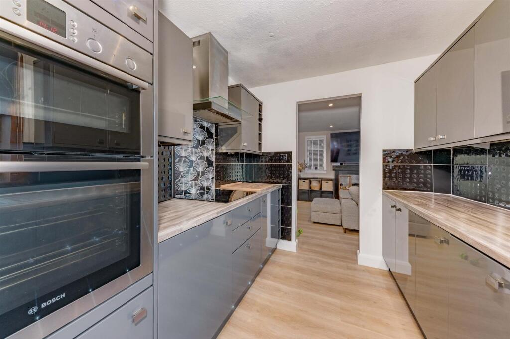 26 Loftus Road Dundee-2.JPG