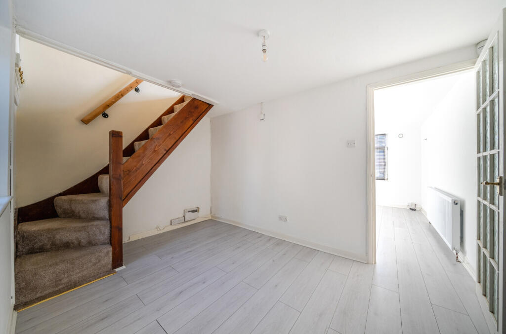 1343486-8-68a829d...