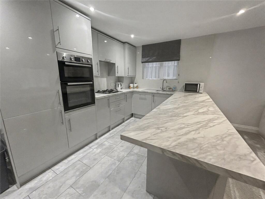 Kitchen/Diner/Lounge