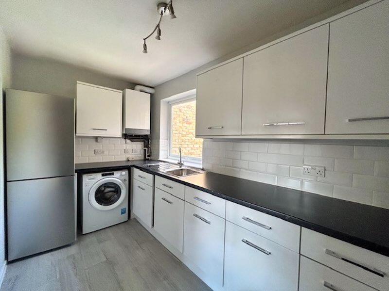 Parrs Close, South Croydon