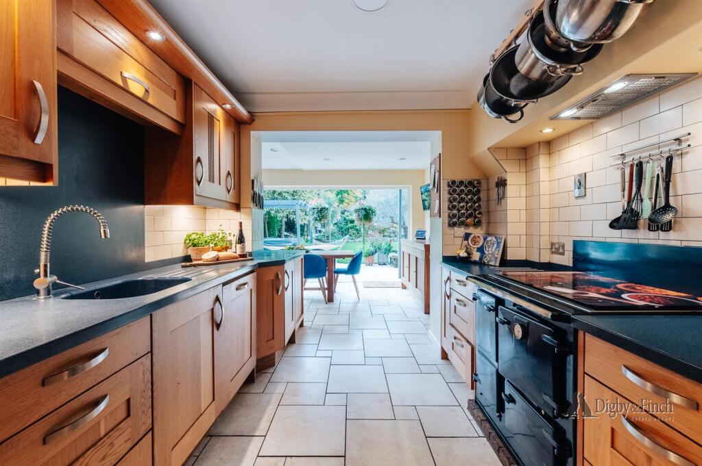 10 Heath Road-18.jpg