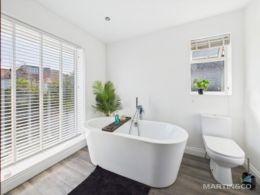 CAM03111G0-PR0282...